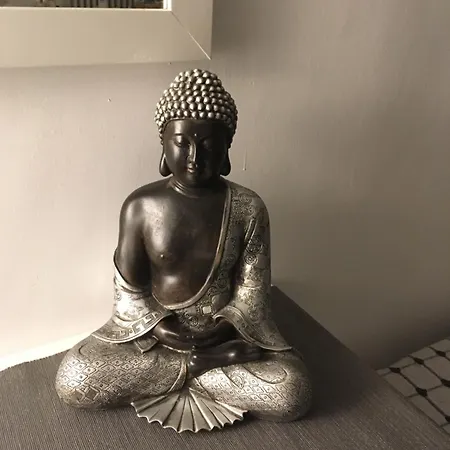 Blackboard House Pensión Bari