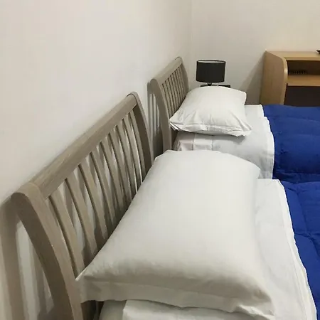 Blackboard House * Bari