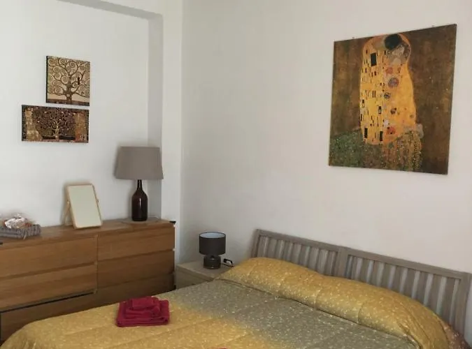 Πανσιόν Blackboard House