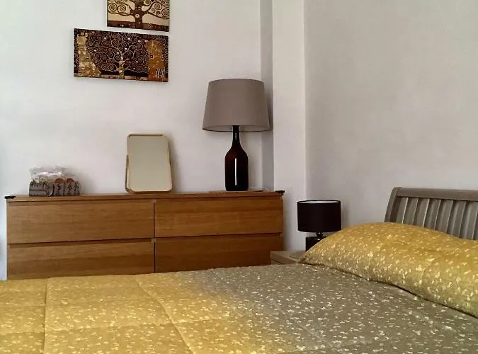 Blackboard House Bari